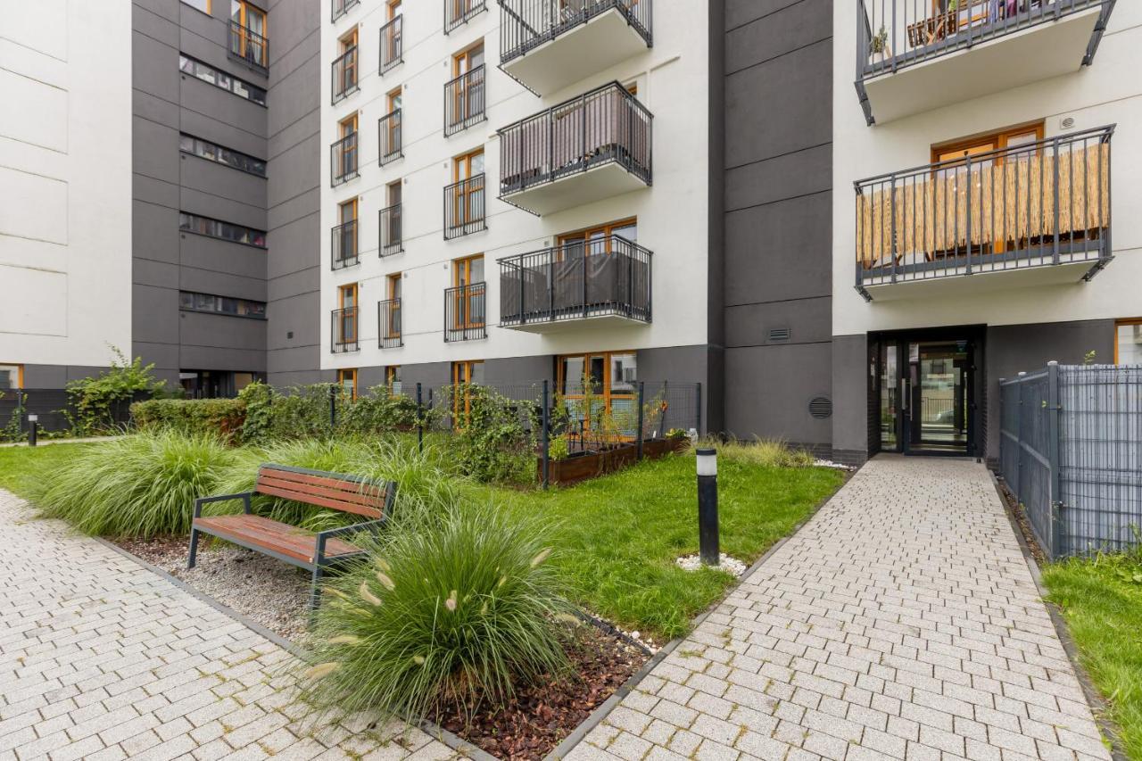 Cozy Apartment With Parking Bakalarska By Noclegi Renters Warsawa Bagian luar foto